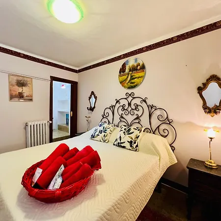 Ferienhaus Paola Piscina Privata Tra Colline E Mare